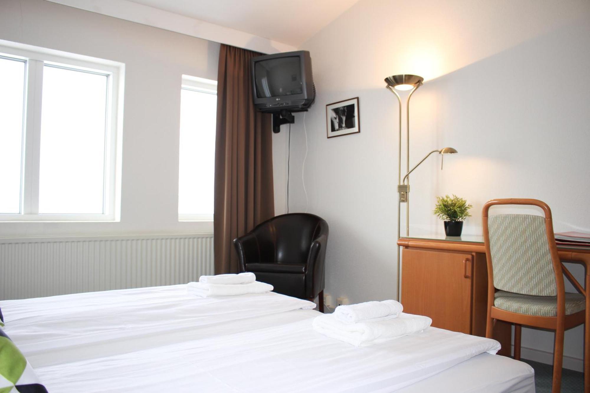 North Star Statharfloet Hotel Stadur Room photo